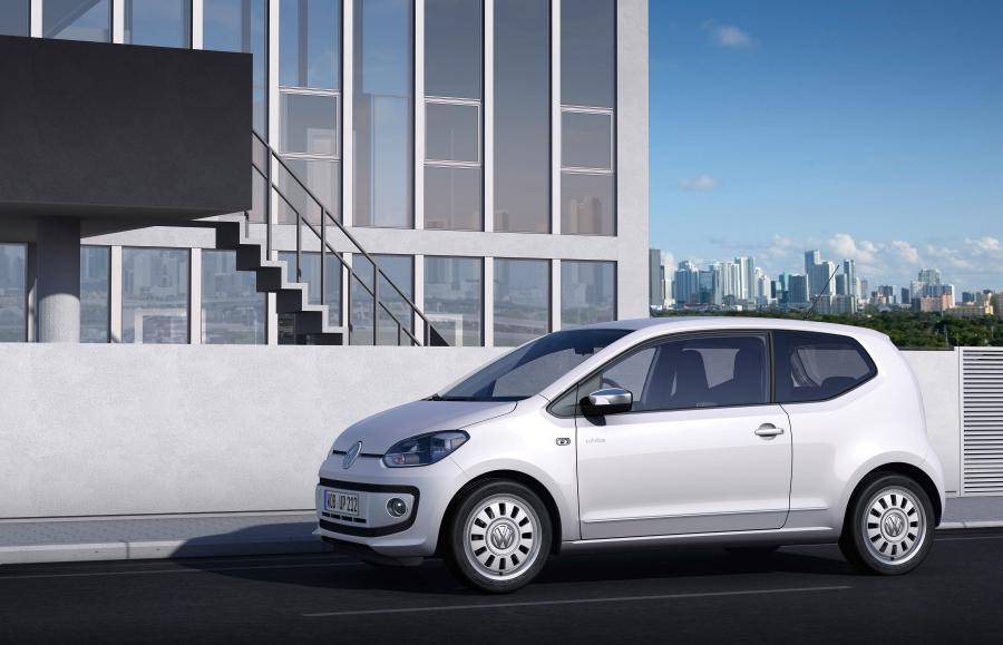  Volkswagen up! 2011 года  (фото 156 из 173)